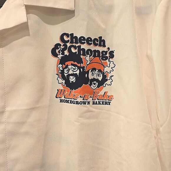 Mad Engine Cheech & Chong Wake-n-Bake Homegrown Bakery Button Down S/S Shirt - Picture 7 of 7
